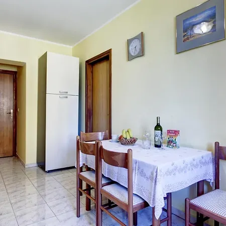 Apartman Zora Fažana